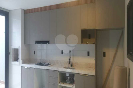 Casa Térrea à venda com 3 quartos, sendo 1 suíte, em Jardim Bom Sucesso, Indaiatuba, SP
