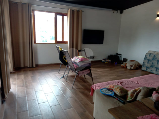 Casa à venda com 3 suítes em Rancho Grande, Mairiporã, SP