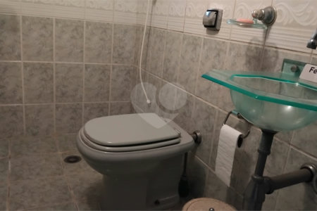 Casa à venda com 4 quartos, sendo 3 suítes,  em Vila Polopoli, São Paulo, SP
