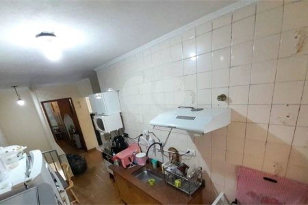 Sobrado à venda com 4 quartos em Vila Firmiano Pinto, São Paulo, SP