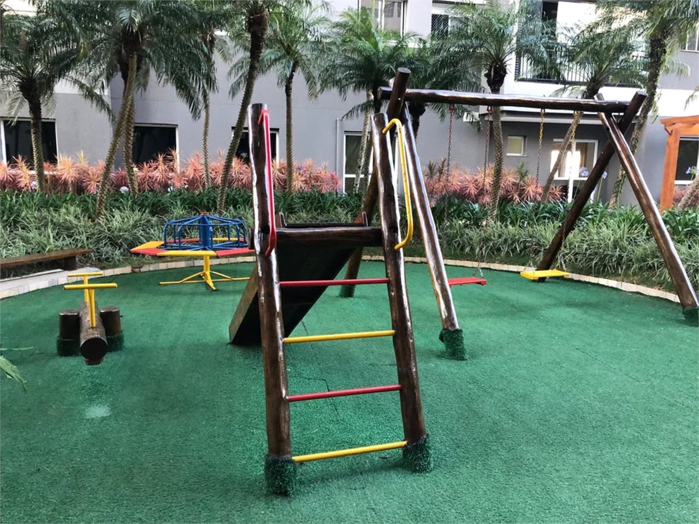 Apartamento à venda com 2 quartos em Parque Reboucas, São Paulo, SP