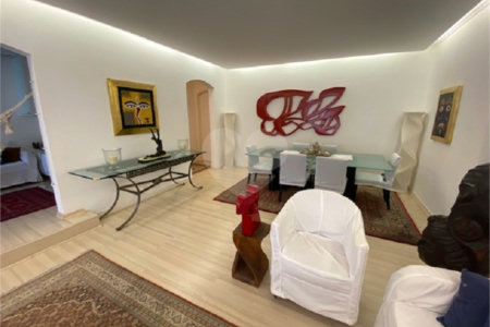 Apartamento à venda com 3 quartos, sendo 1 suíte, em Itaim Bibi, São Paulo, SP