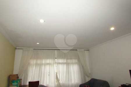 Sobrado à venda com 4 quartos, sendo 2 suítes, em Jardim São Paulo(zona Norte), São Paulo, SP