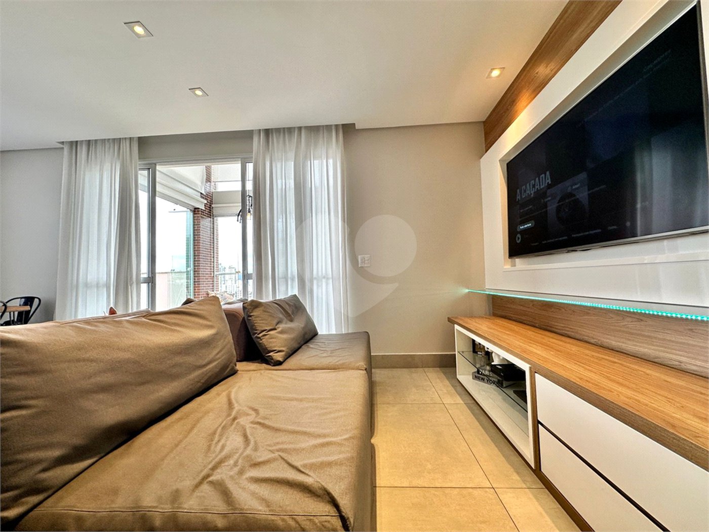 Apartamento à venda com 2 quartos, sendo 1 suíte, em Santana, São Paulo, SP