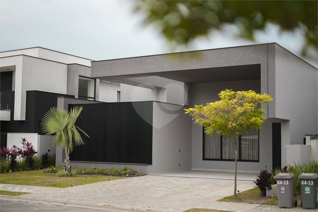 Casa à venda com 4 suítes no condomínio Alphaville Nova Esplanada 4, Votorantim - SP