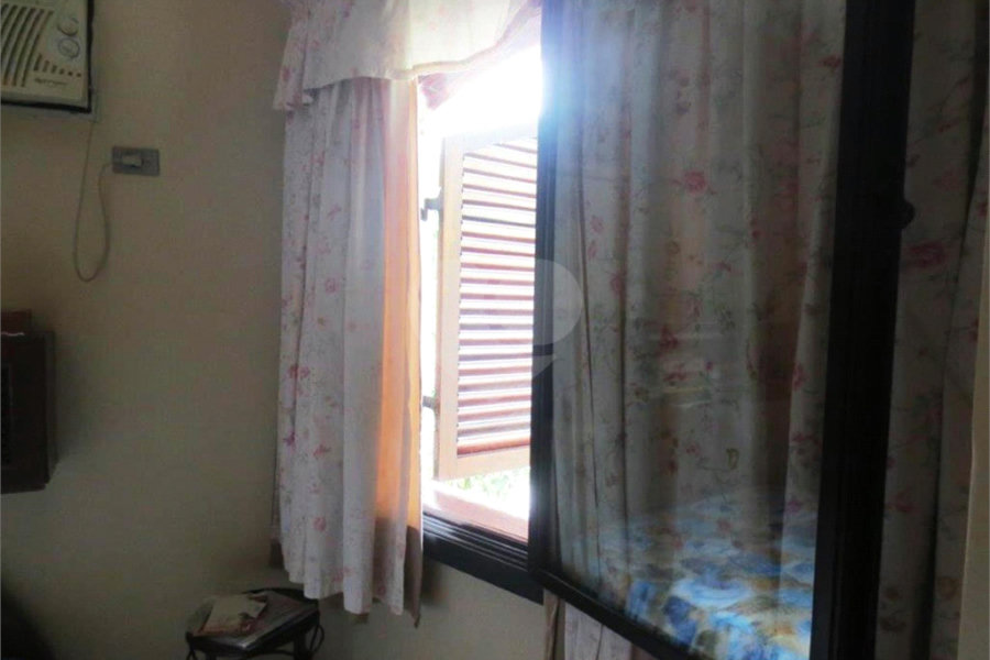 Sobrado à venda com 4 quartos, sendo 1 suíte, em Tucuruvi, São Paulo, SP