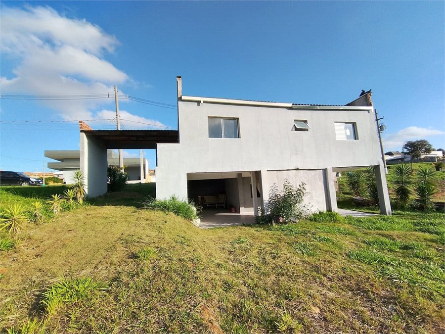 Villagio para alugar com 3 quartos, sendo 2 suítes, em Village Araçoiaba, Araçoiaba da Serra, SP