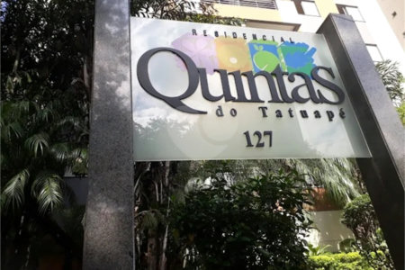Apartamento à venda com 3 quartos, sendo 1 suíte,  em Tatuapé, São Paulo, SP