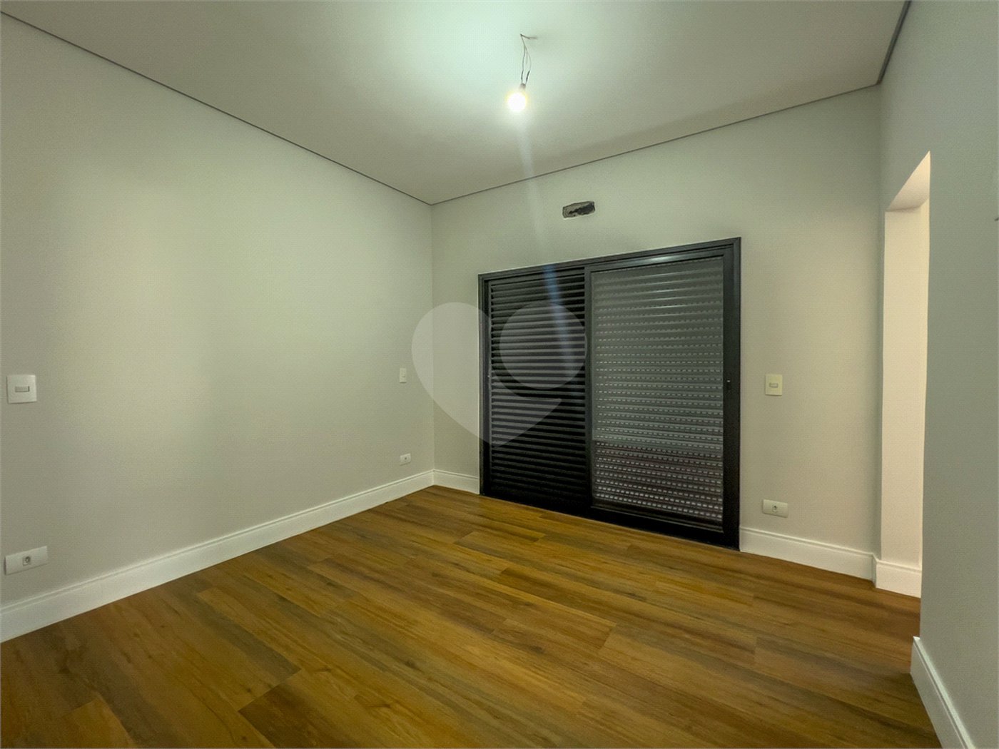 Casa à venda com 3 suítes em Jardim Paulista, Atibaia, SP