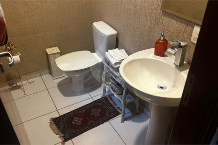 Casa à venda com 4 quartos, sendo 1 suíte,  em Jardim Esplanada, Indaiatuba, SP