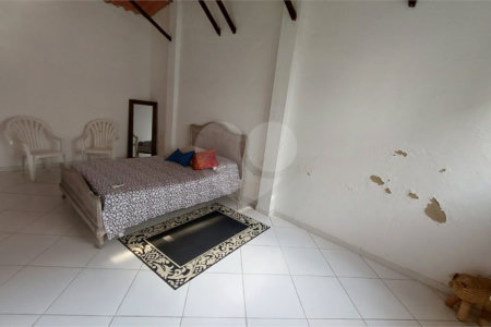 Casa à venda com 6 quartos, sendo 3 suítes, em Grajaú, Rio de Janeiro, RJ