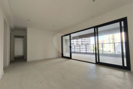 Apartamento à venda ou para alugar com 3 suítes em Água Branca, São Paulo, SP