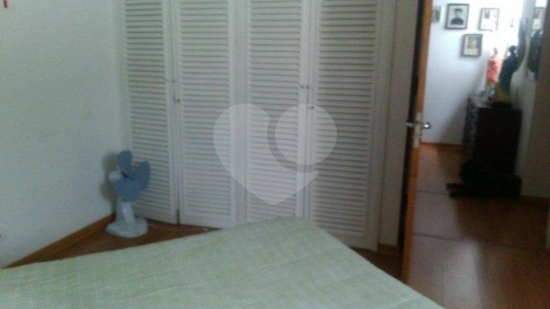 Sobrado à venda com 5 quartos, sendo 2 suítes,  em Instituto de Previdência, São Paulo, SP