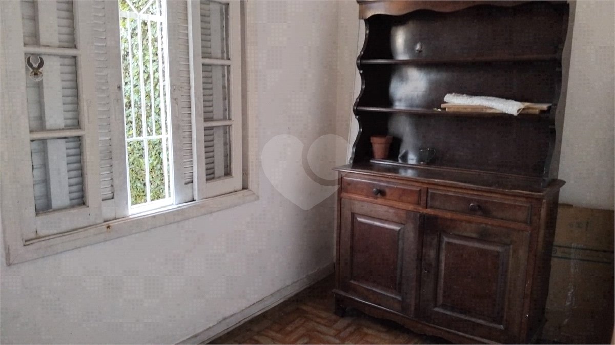 Sobrado à venda com 3 quartos, sendo 1 suíte, em Butantã, São Paulo, SP