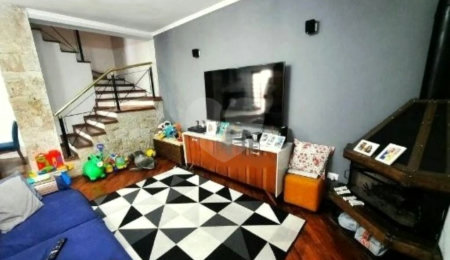 Casa à venda com 5 quartos, sendo 3 suítes,  em Jardim Ester, São Paulo, SP
