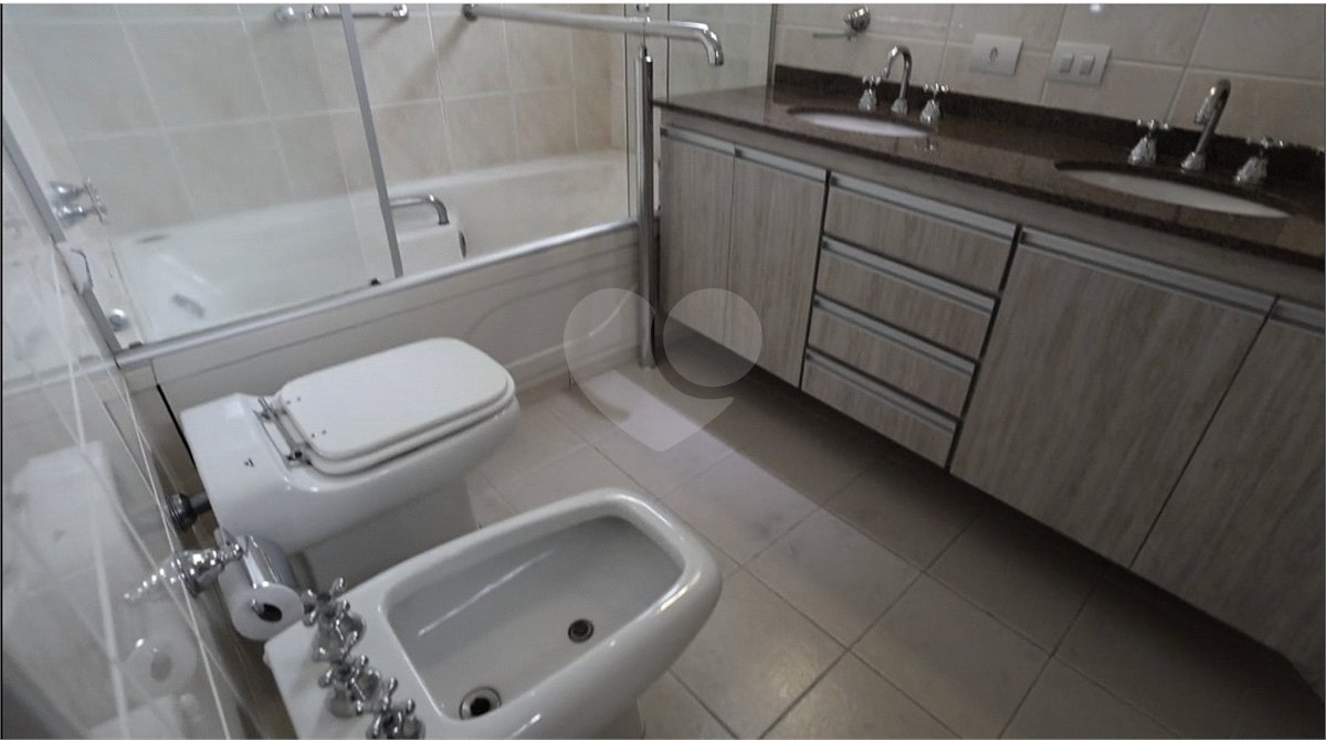 Apartamento à venda ou para alugar com 4 quartos, sendo 2 suítes, em Santana, São Paulo, SP