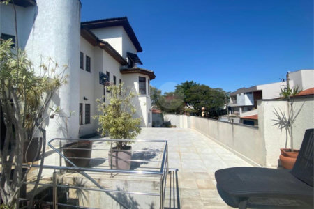 Casa à venda com 4 suítes em Independência, São Bernardo do Campo, SP