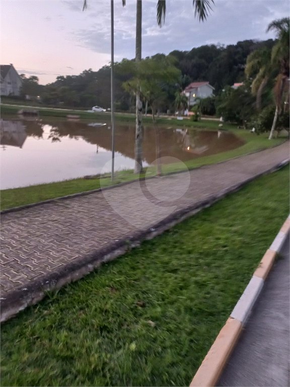 Casa à venda com 4 suítes no condomínio Aruã Eco Park, Mogi das Cruzes - SP