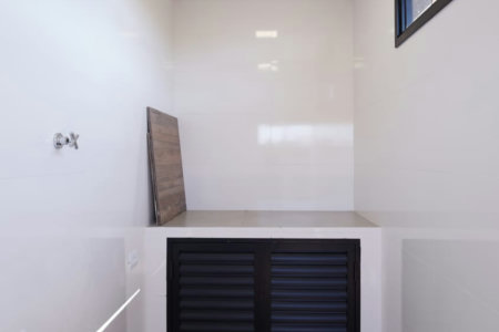 Casa à venda com 3 suítes no condomínio Portinari II, Álvares Machado - SP