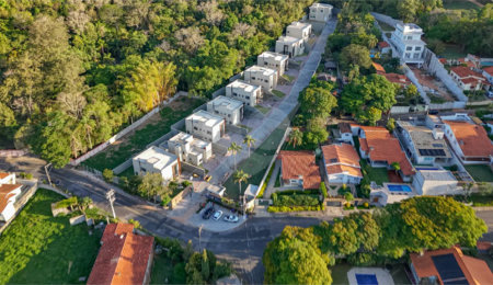 Casa em condomínio à venda com 3 suítes em Vila Santista, Atibaia, SP