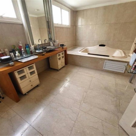 Apartamento Residencial para locação, Gonzaga, Santos - AP0140.