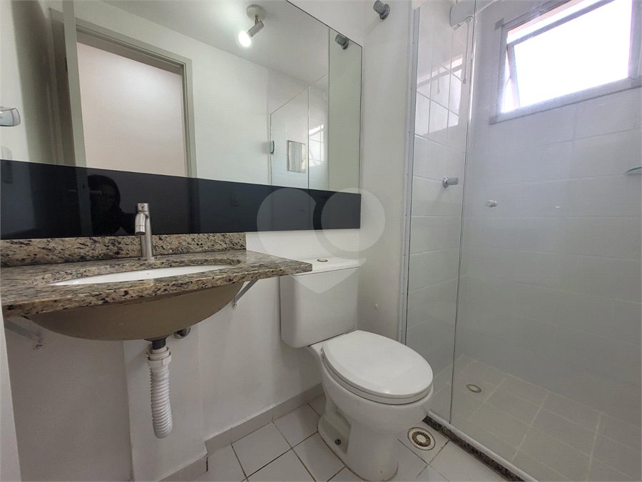 Apartamento à venda com 2 quartos em Vila Anastácio, São Paulo, SP