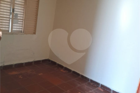 Casa à venda com 4 quartos, sendo 3 suítes, em Jardim Alvinópolis, Atibaia, SP
