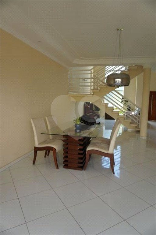 Casa à venda com 3 suítes no condomínio Amstalden, Indaiatuba - SP
