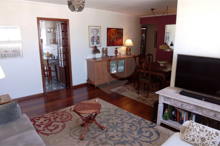 Apartamento à venda com 3 quartos, sendo 1 suíte,  em Vila Paulicéia, São Paulo, SP