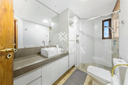Apartamento à venda com 4 quartos, sendo 2 suítes, em Perdizes, São Paulo, SP