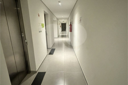 Apartamento à venda com 3 quartos, sendo 1 suíte, em Vila Cruz das Almas, São Paulo, SP