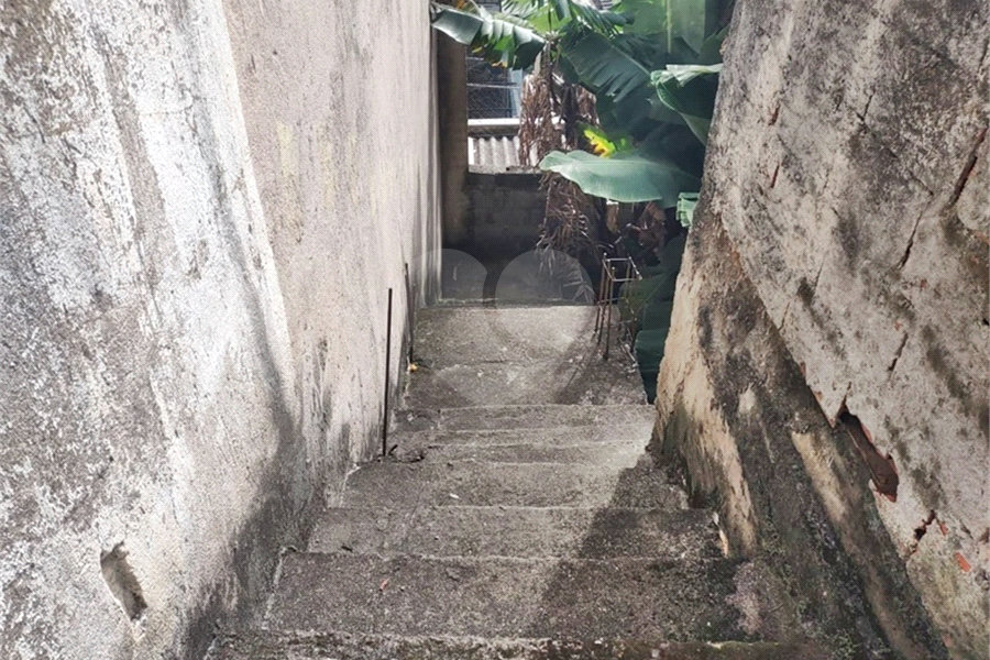Sobrado à venda com 3 quartos, sendo 1 suíte, em Vila Pedra Branca, São Paulo, SP