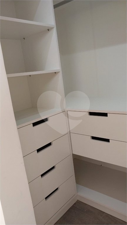 Sobrado à venda com 4 quartos, sendo 1 suíte, em Tremembé, São Paulo, SP