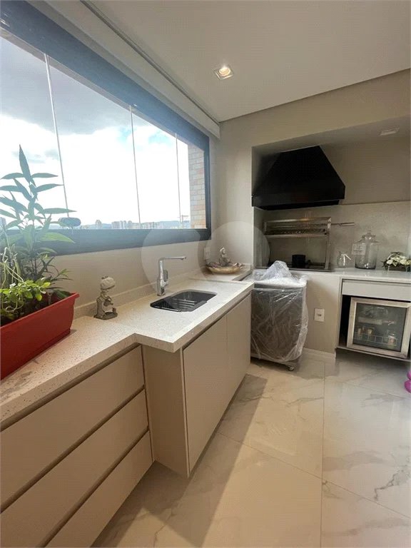 Apartamento à venda com 3 suítes em Santa Teresinha, São Paulo, SP