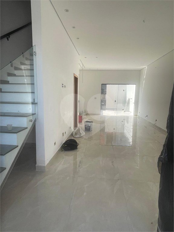 Casa à venda com 3 quartos, sendo 1 suíte,  em Jardim São Pedro, Mogi das Cruzes, SP
