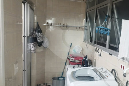 Apartamento à venda com 3 quartos, sendo 1 suíte, em Vila Clementino, São Paulo, SP