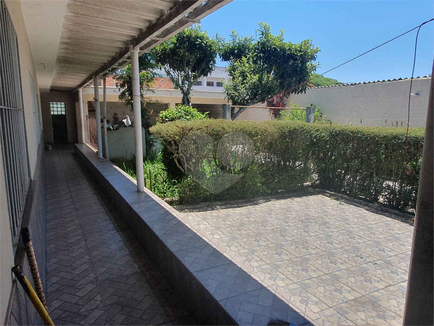 Casa Térrea à venda com 3 quartos, sendo 1 suíte, no Centro, Poá, SP