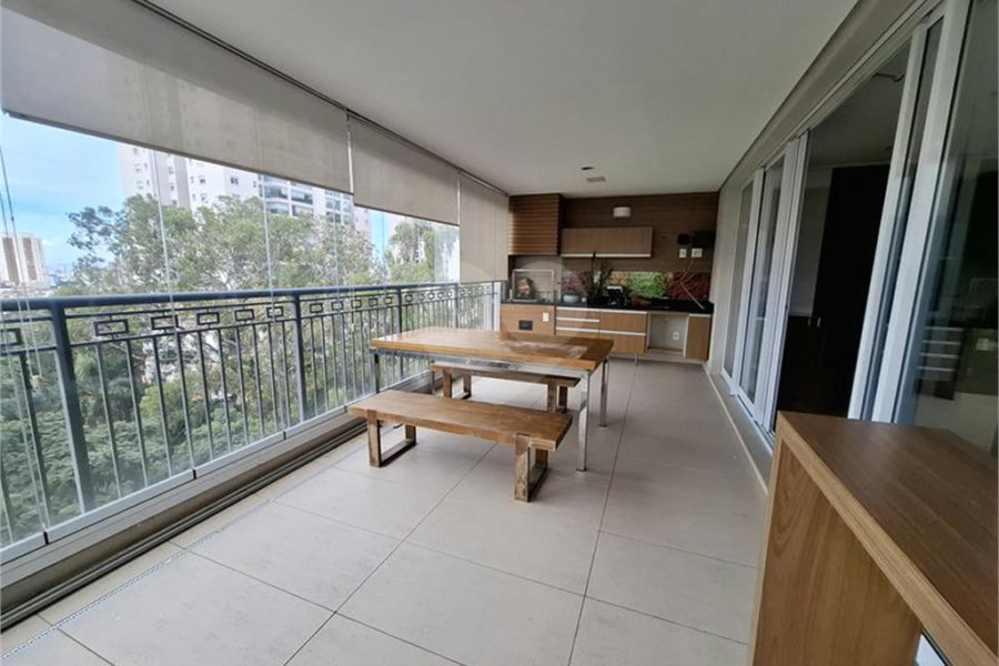 Apartamento para alugar com 3 suítes em Santana, São Paulo, SP