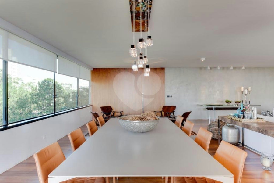 Apartamento à venda com 4 suítes em Morumbi, São Paulo, SP