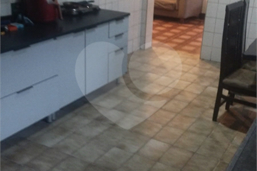 Casa à venda com 4 quartos, sendo 2 suítes, em Freguesia do Ó, São Paulo, SP