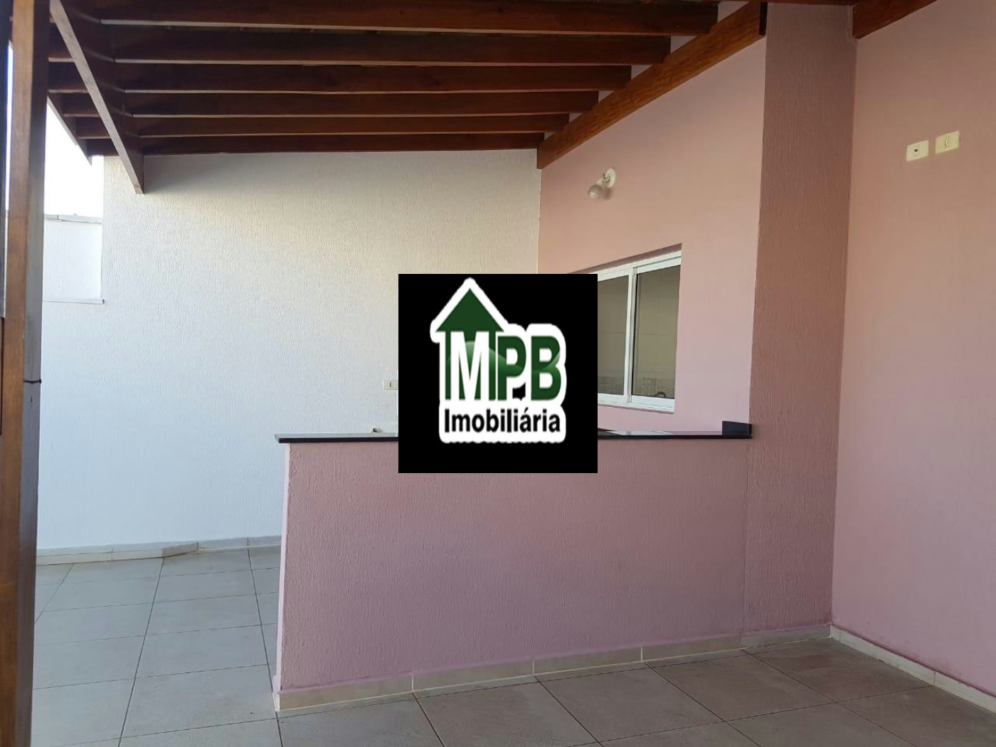 Sobrado à venda com 3 quartos, sendo 1 suíte, no condomínio Horto 3, Sorocaba - SP