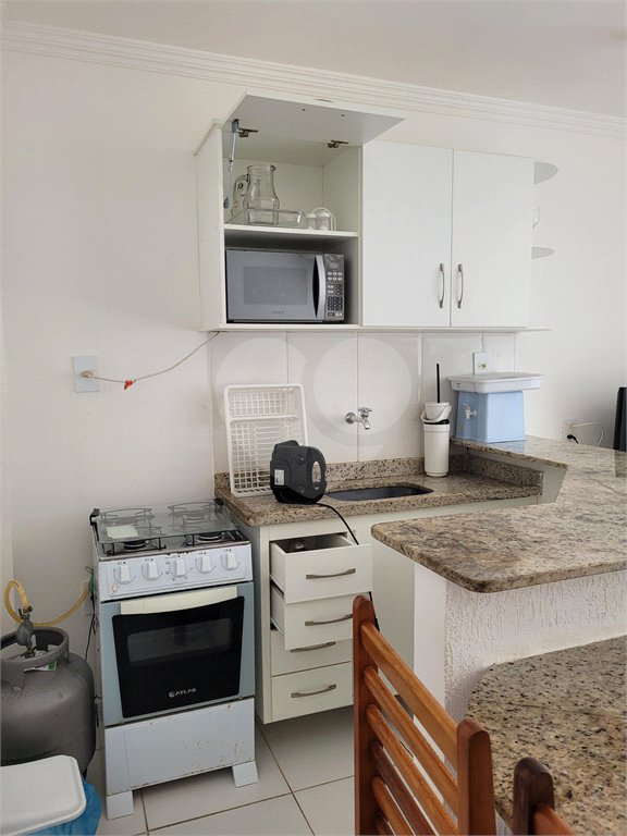 Apartamento à venda com 1 suíte em Taperapuan, Porto Seguro, BA