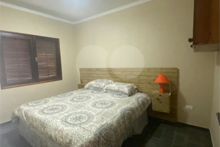 Casa à venda com 4 suítes no condomínio Vale da Santa Fé, Vinhedo - SP