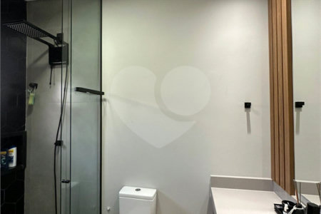 Casa à venda com 3 quartos, sendo 1 suíte, no condomínio Residencial Evidências, Indaiatuba - SP
