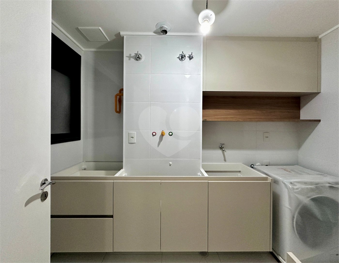 Apartamento à venda com 3 suítes em Chácara Santo Antônio (zona Sul), São Paulo, SP