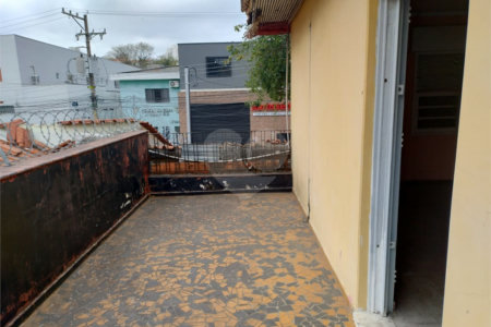 Casa Térrea à venda com 3 quartos em Vila Mariza Mazzei, São Paulo, SP