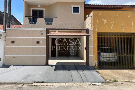 Sobrado à venda com 3 quartos, sendo 1 suíte, em Jardim Abaeté, Sorocaba, SP