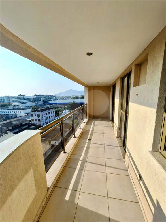 Apartamento à venda com 3 quartos, sendo 1 suíte, em Campo Grande, Rio de Janeiro, RJ