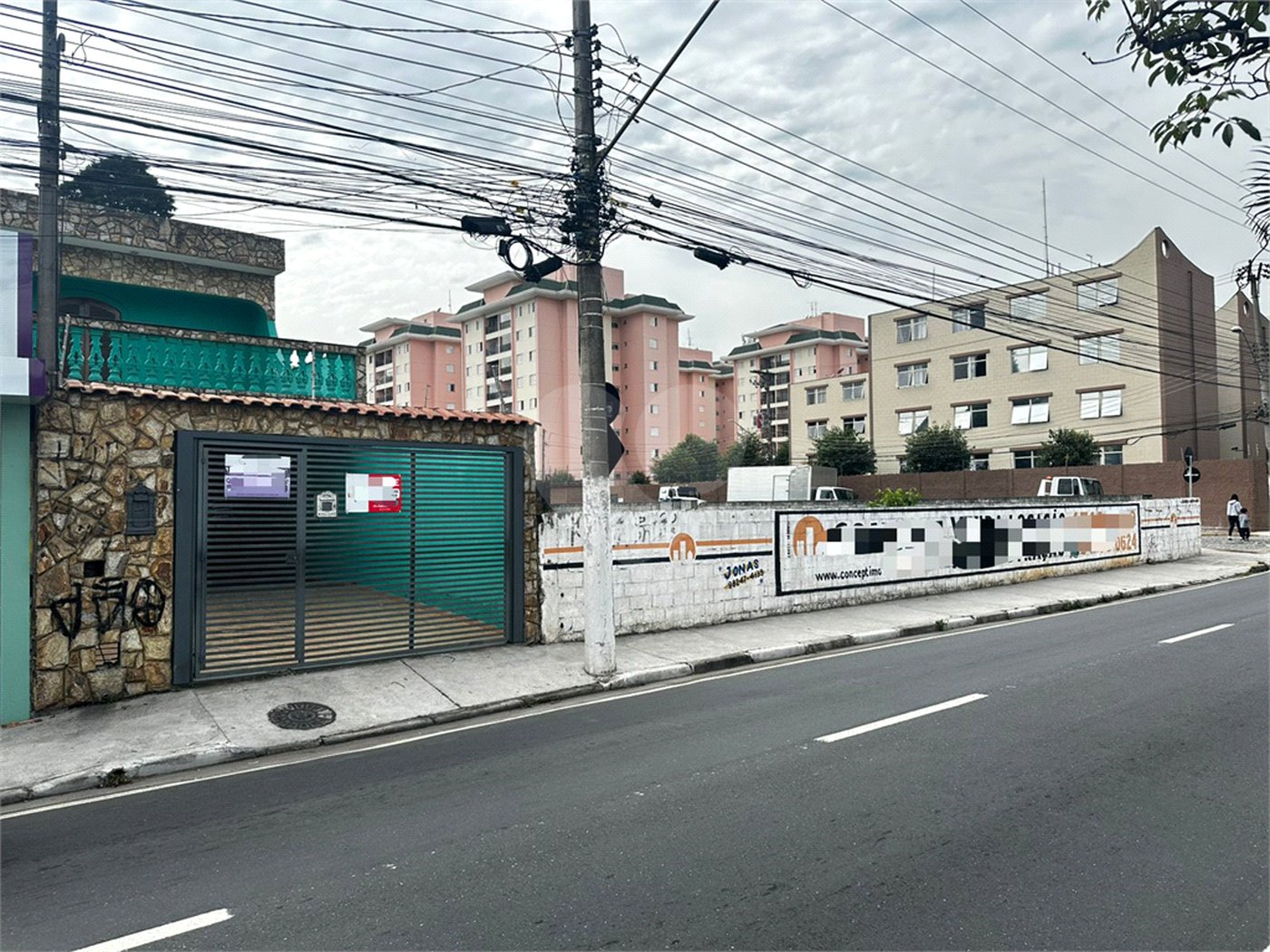 Sobrado à venda com 3 quartos, sendo 1 suíte, em Parque Suzano, Suzano, SP