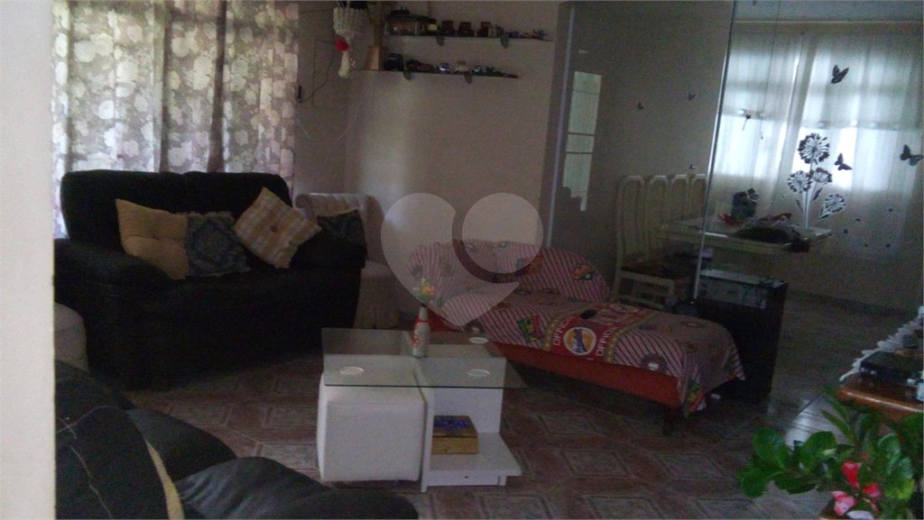 Chácara à venda com 8 quartos em Loteamento Chácara Val Paraiso, Atibaia, SP